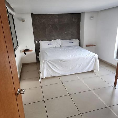 Motel Premier Сапопан Экстерьер фото
